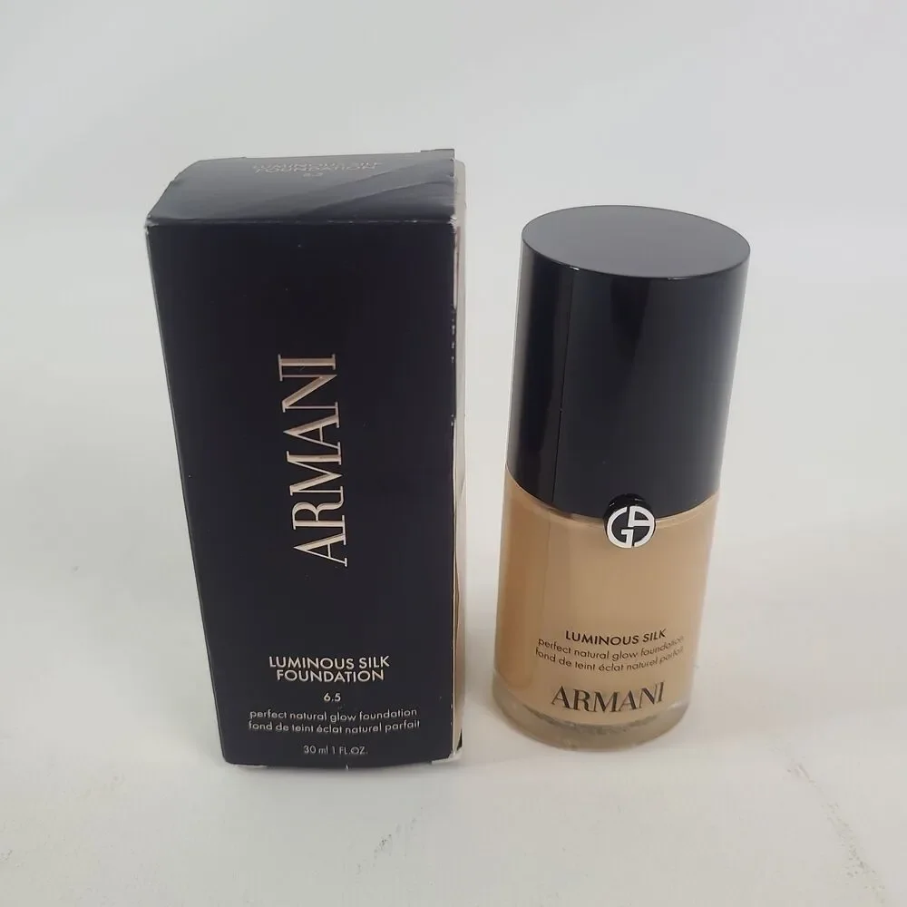 Giorgio Armani ~ 6.5 Perfect Natural Glow - Luminous Silk Foundation 30ml 1oz